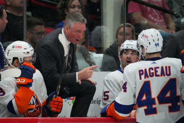 Isles coach Patrick Roy returns to Colorado to face Avs