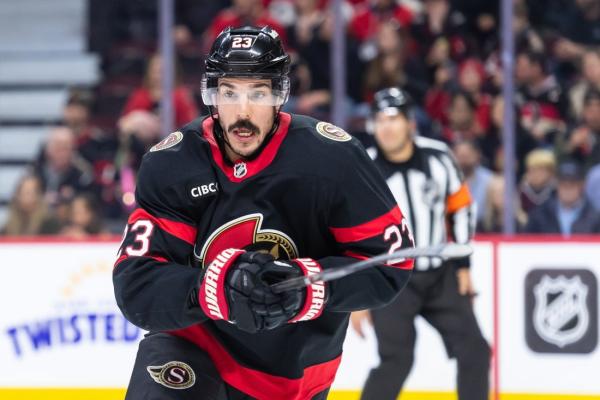 Red Wings sign D Travis Hamonic to 1-year contract