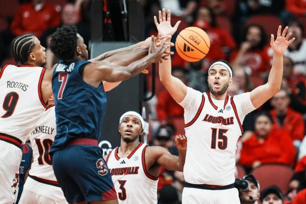 No. 11 Louisville pummels South Carolina State by 59
