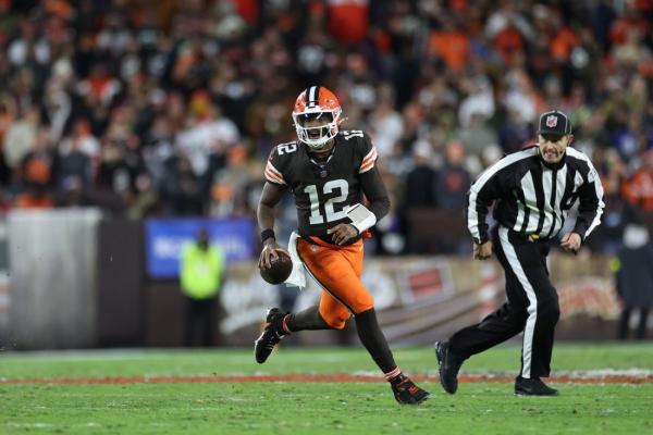 Shedeur Sanders splashes intrigue into Browns-Raiders, meeting of two-win teams