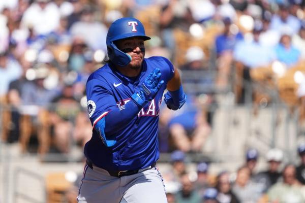 Rangers call up Alejandro Osuna, put Joc Pederson on IL