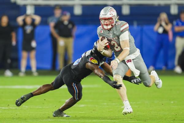 Starting QB Matthew Sluka leaves UNLV, says commitments ‘not upheld’