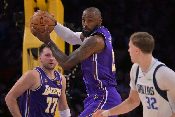 LeBron James, streaking Lakers take aim at struggling Pelicans