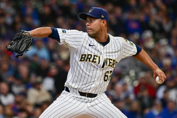 Brewers LHP Jose Quintana returns from IL to start vs. Phillies