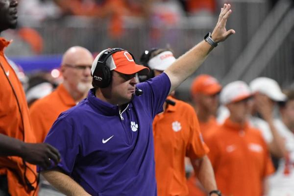 Clemson fires defensive coordinator Wes Goodwin