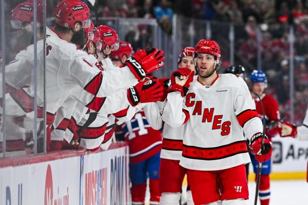 Hurricanes F Taylor Hall signs 3-year contract extension