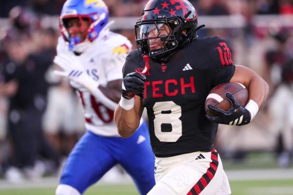 Cameron Dickey, No. 9 Texas Tech run all over Kansas