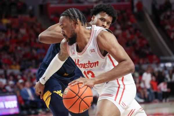 J’Wan Roberts’ big night leads No. 10 Houston past West Virginia