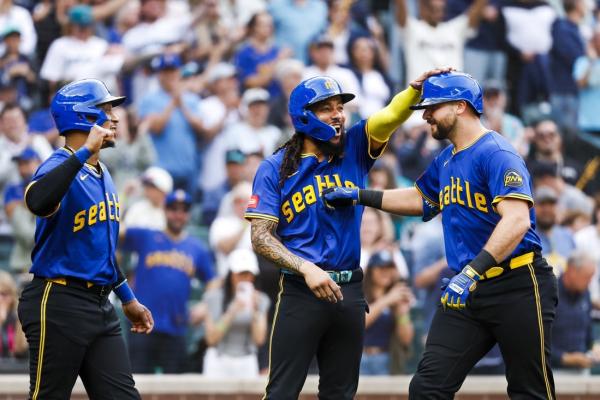 Carlos Correa’s 10th-inning blast lifts Twins past Mariners