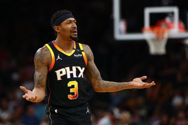 Report: Suns discussing buyout with G Bradley Beal