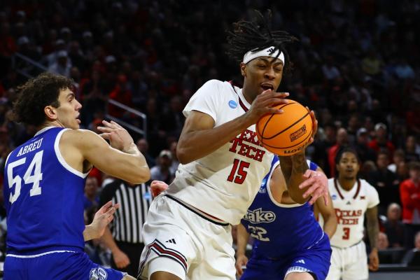 Darrion Williams, JT Toppin power Texas Tech past Drake to Sweet 16