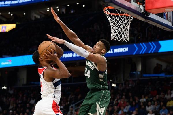 Giannis Antetokounmpo, Bucks top Wizards, continue win streak thumbnail