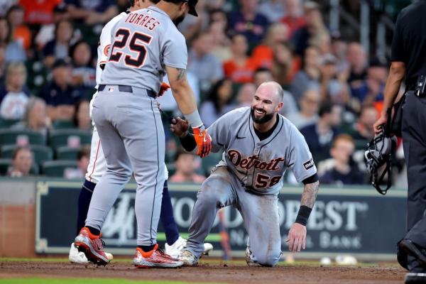 Javier Baez’s slam helps Tigers avoid sweep in Houston