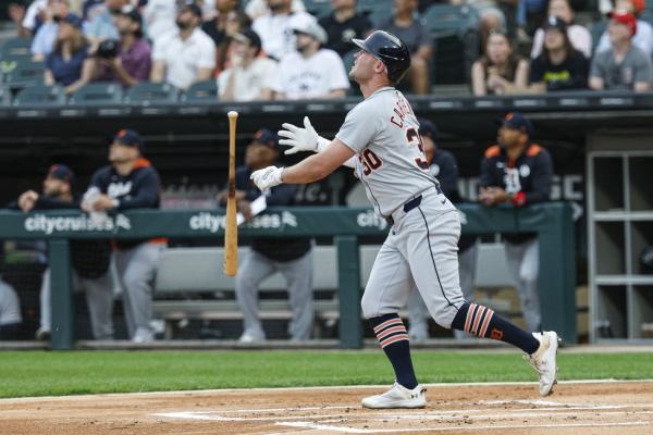Kerry Carpenter hits three HRs as Tigers blast White Sox