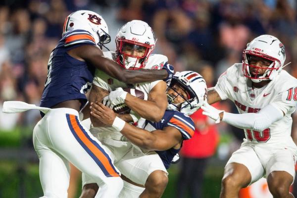 Hank Brown steals spotlight as Auburn rolls over New Mexico