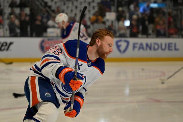 Oilers’ Connor Brown game-time decision for opener vs. Stars