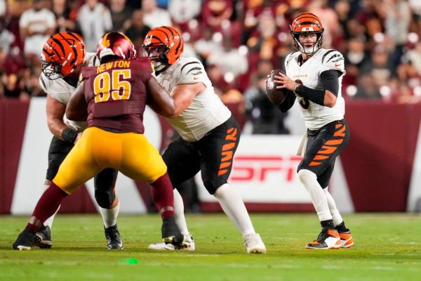 Joe Burrow, Bengals handle Commanders in preseason action