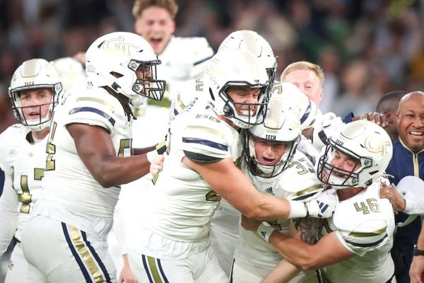No. 18 Georgia Tech hopes to avoid trap against visiting Temple