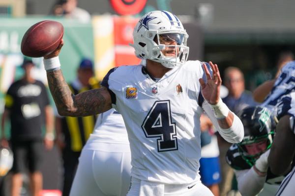Dak Prescott, Cowboys lean on offensive success with Panthers on tap