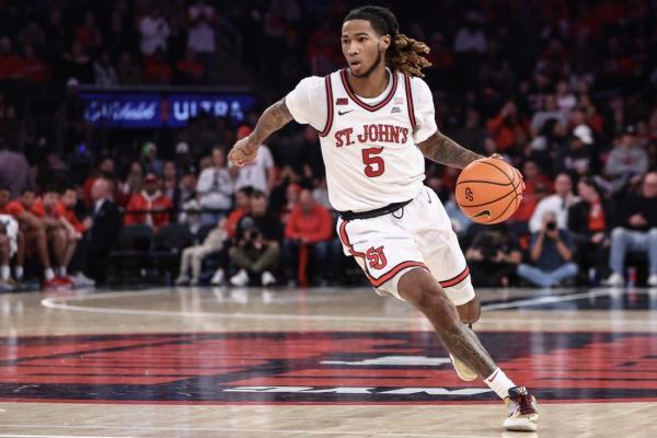 No. 22 St. John’s rolls to easy win over Virginia