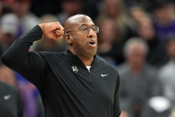 Report: Knicks set second interview with Mike Brown