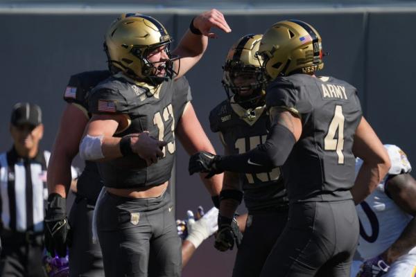 Bryson Daily sets TD records as No. 23 Army tops East Carolina