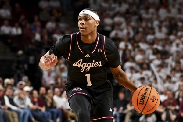 With ‘family’ approach, No. 22 Texas A&M takes on LSU