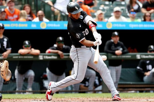 White Sox place INF Lenyn Sosa (hip) on IL