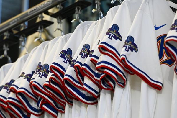 Longtime Rangers scout Scott Littlefield dies at 59