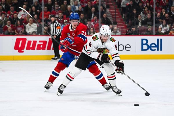 Blackhawks retain F Ryan Donato with four-year, $16M deal