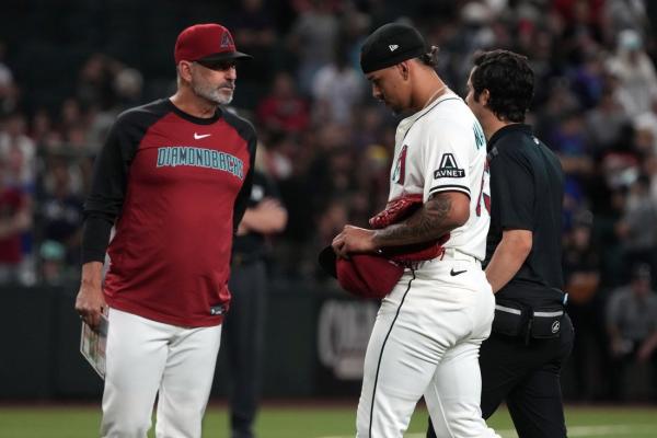 Dbacks closer Justin Martinez out for season with UCL sprain