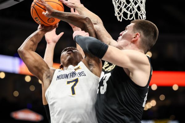 Colorado knocks off West Virginia for second straight upset