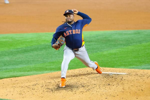 Astros LHP Framber Valdez has no-hitter through 7 innings thumbnail