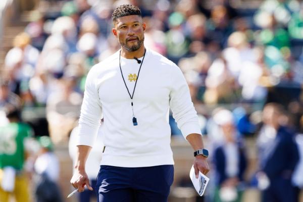 Four-star DT Elijah Golden commits to Notre Dame