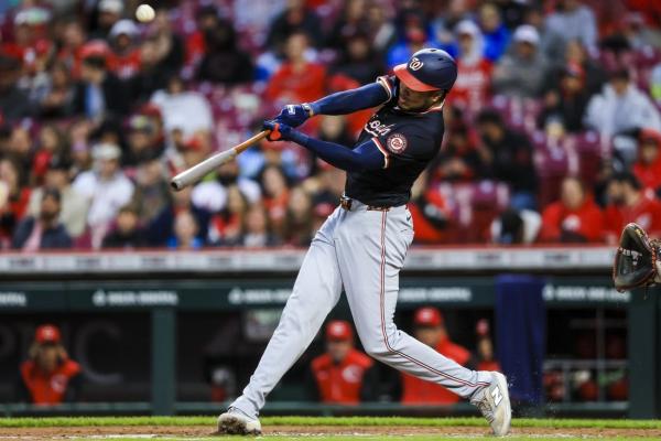 Top of Nationals’ order tramples Reds, 11-6