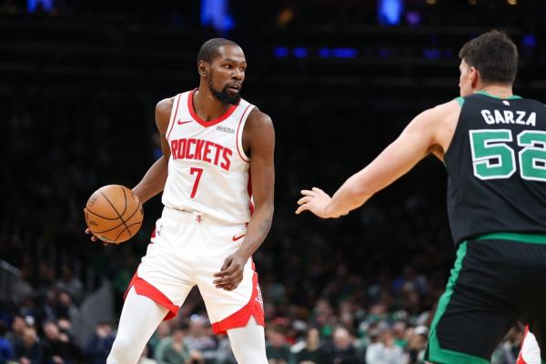 Kevin Durant helps Rockets clobber Celtics