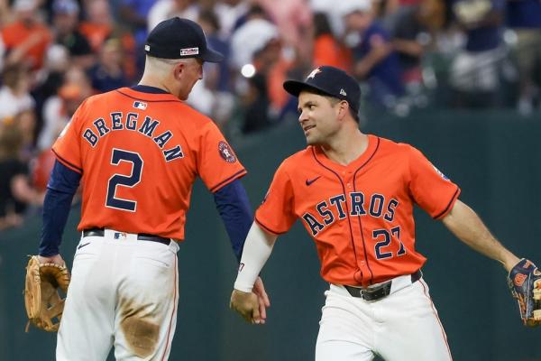 Astros 2B Jose Altuve will change positions for Alex Bregman