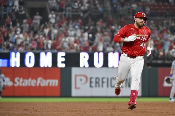 Sonny Gray, Cardinals blank Dodgers in series opener