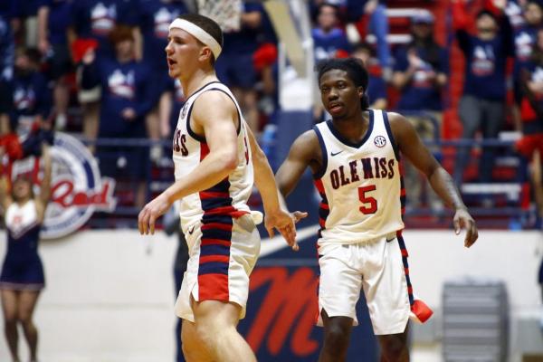 After falling out of Top 25, unbeaten Ole Miss takes on Oral Roberts