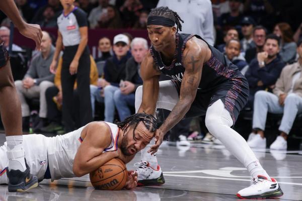 Karl Anthony-Towns leads Knicks to 12th straight win over Nets