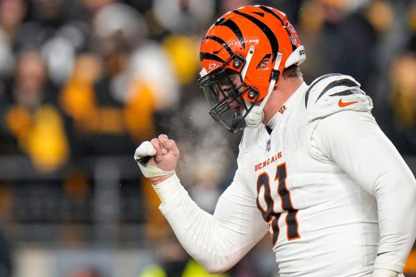 Owner wades into Bengals-Trey Hendrickson standoff