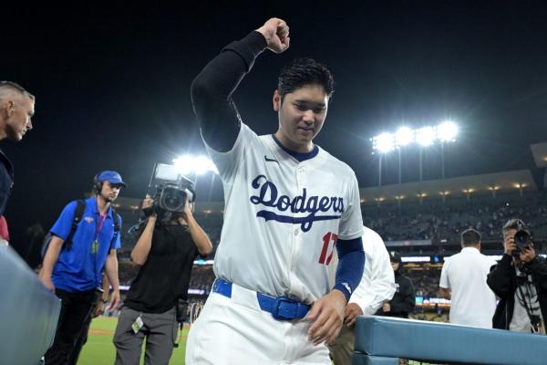 MLB roundup: Shohei Ohtani hits walk-off slam for 40-40 mark thumbnail