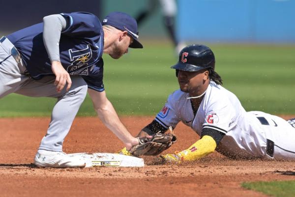 Ben Lively, Guardians stifle Rays 2-0 to split series