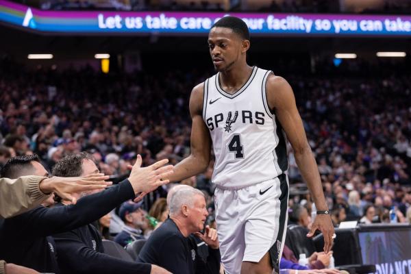 Report: Spurs G De’Aaron Fox set for season-ending surgery