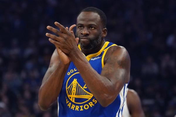 Warriors' Draymond Green wins NBA Hustle Award thumbnail