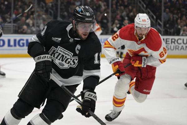 Kings' Anze Kopitar wins third Lady Byng Trophy