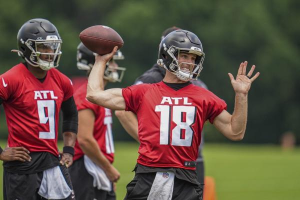 Arthur Blank defends Falcons' first-round pick as QB 'succession planning' thumbnail