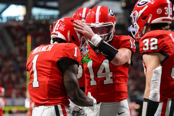 Georgia is new No. 3 behind Ohio State, Indiana in AP Top 25